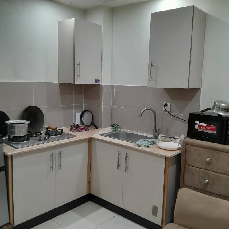 E11 daily basis furnished flat available for rent 6