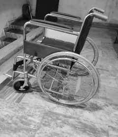 wheel chair used koi wheel jam nai