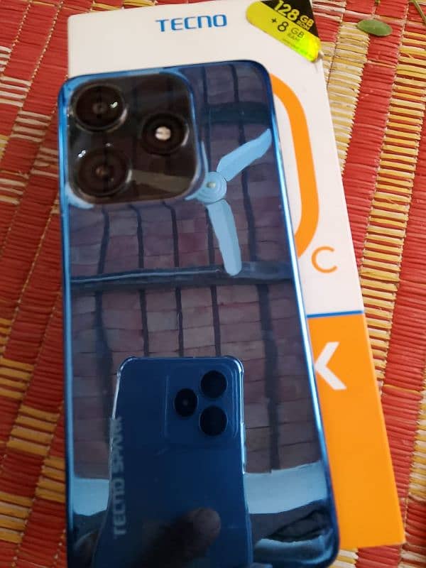 Tecno spark 10c full box 0