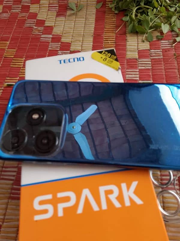 Tecno spark 10c full box 1