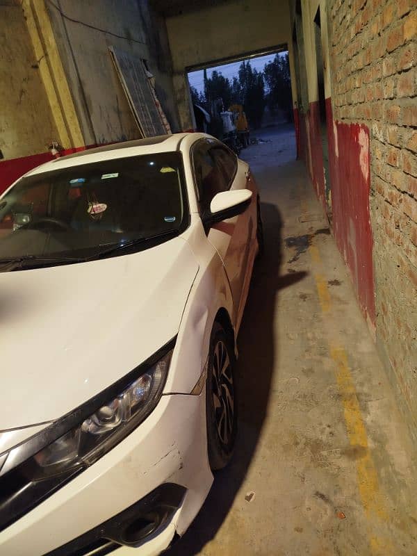 Honda Civic Turbo 1.5 2016 4