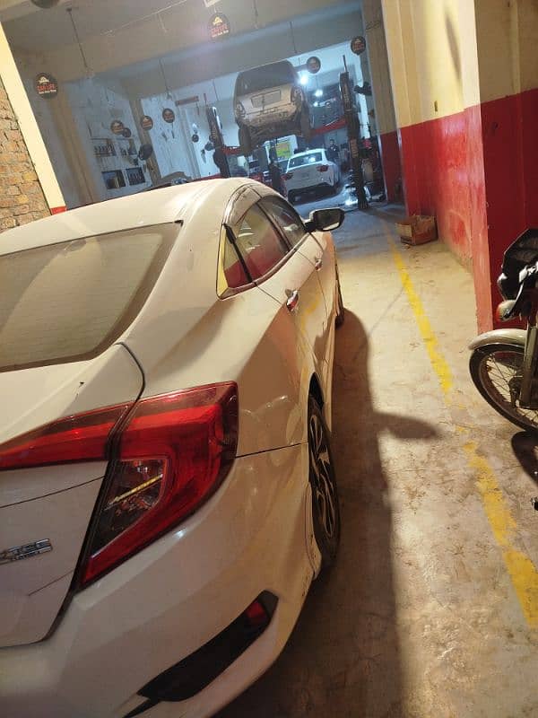 Honda Civic Turbo 1.5 2016 5