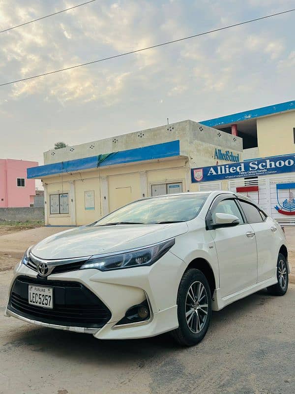 Toyota Corolla XLI 2015 10