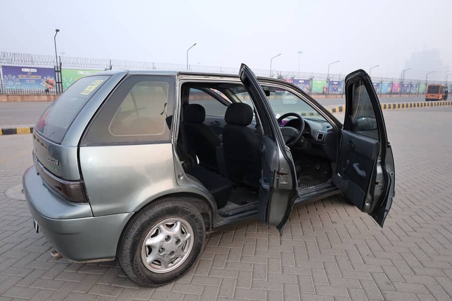 Suzuki Cultus Euro 2 2013 5