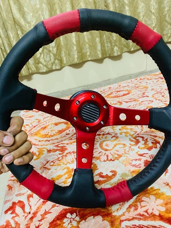 Momo Steering 2