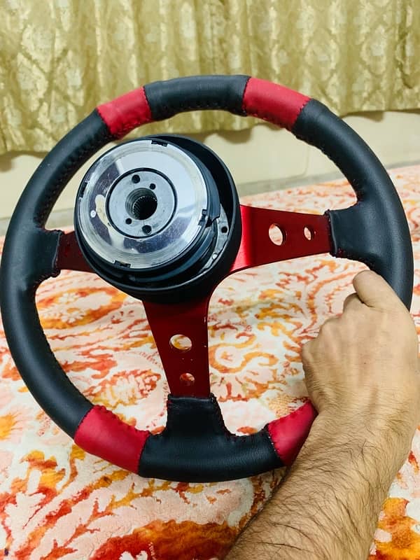 Momo Steering 3