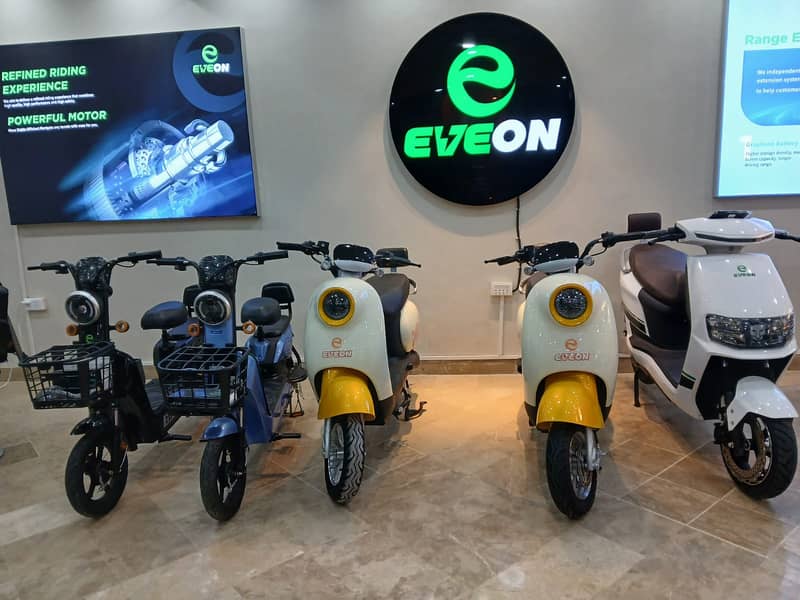 Electric Scooter,Electric bikes,Electric Scooty Pearl 2025 Brand New 2