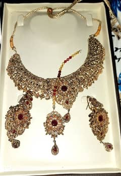 Bridal and party wear jewellry sets