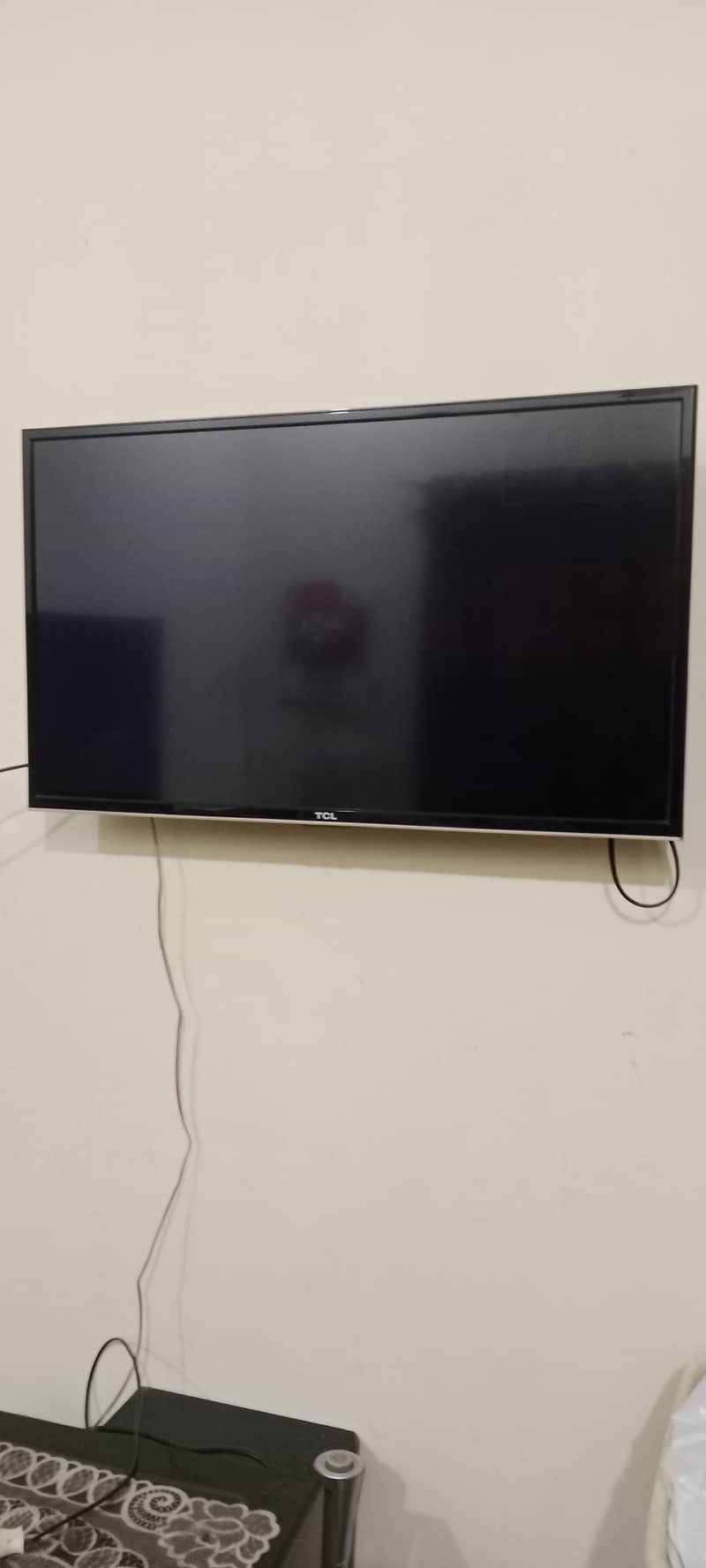 TCL 32 inch led 1