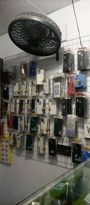 mobile accessories shop 4