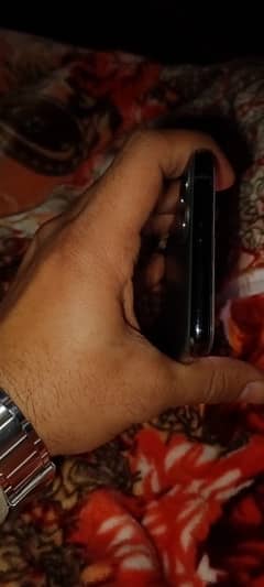 iphone 11 pro max lush condition