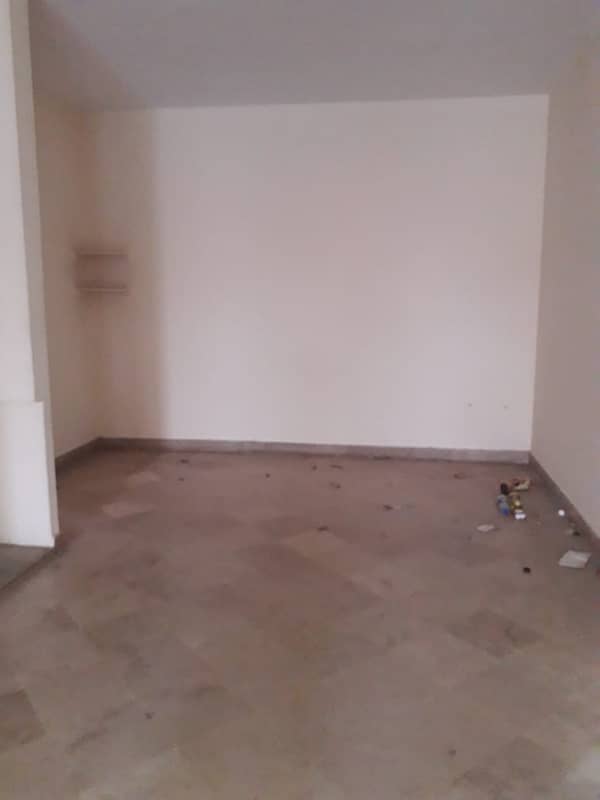 three bed dd 1st floor portion for rent in johar 5