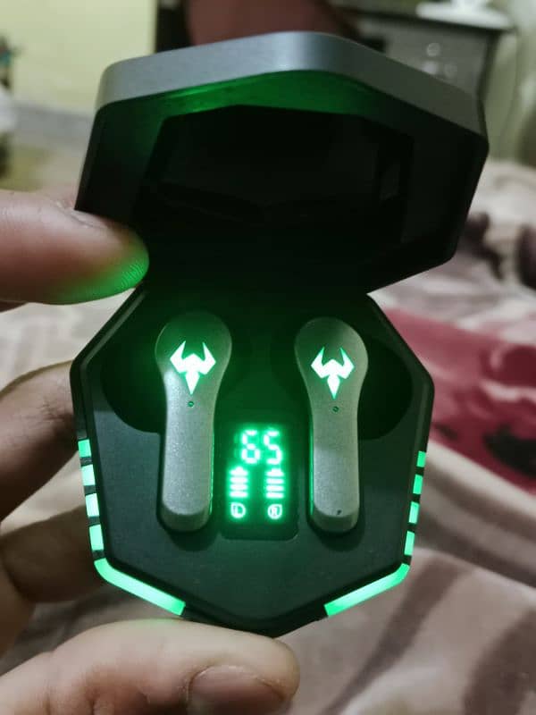 login Gaming ear buds 11