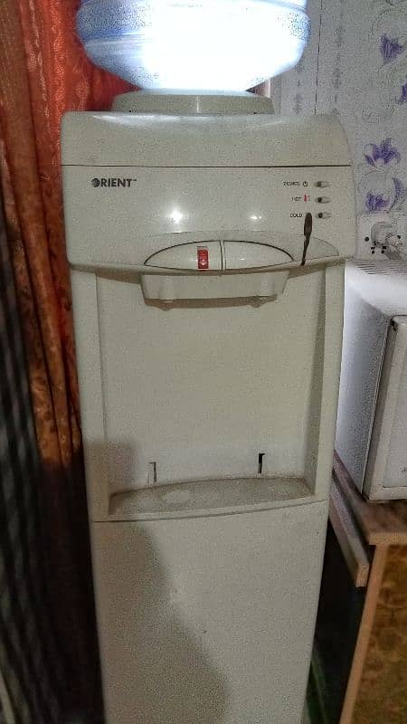 ORIENT water dispenser in 100% genuine gas and genuine compressor. 1