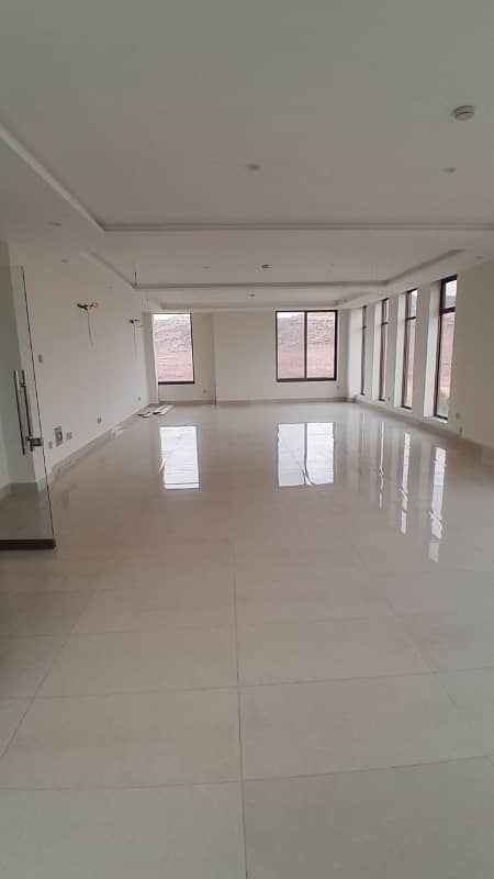 Bahria Enclave Islamabad office available for rent 4