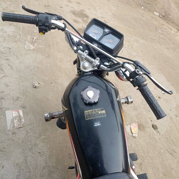 Honda CG 125  2022 model 4