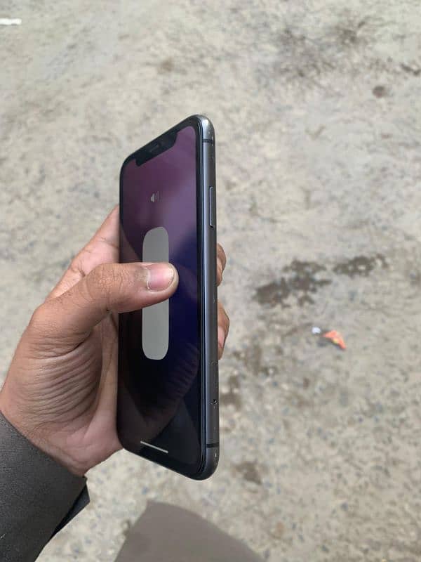 iPhone 11 | 64 GB | Non PTA Jv 4