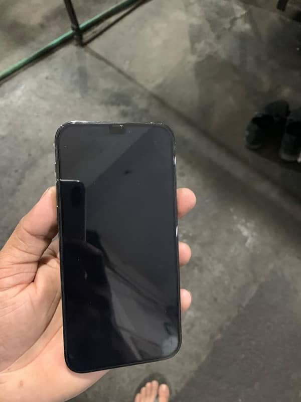 iPhone 12 Pro condition 10/10 water pack 2