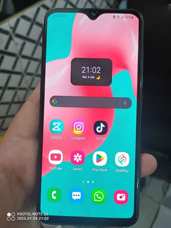 Samsung a30s 4gb 128 Amoled display 8