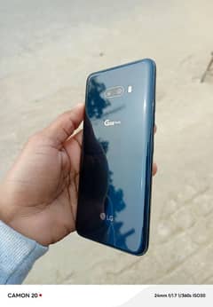 LG G8X THINQ