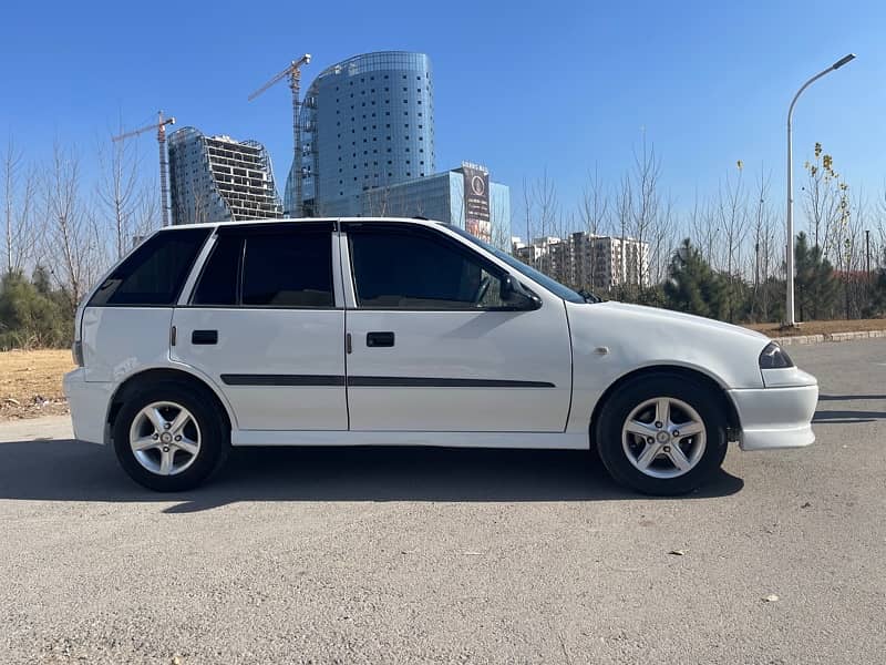 Suzuki Cultus 2012 euro 2 3