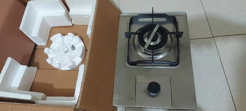 Brand new stove for sale urgent 1