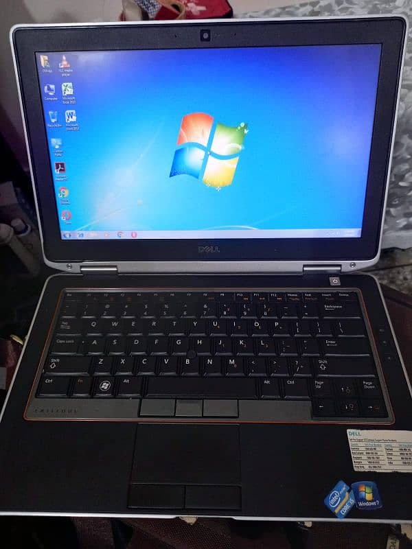 dell latitude 2