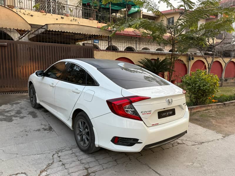 Honda Civic Oriel 2019 4