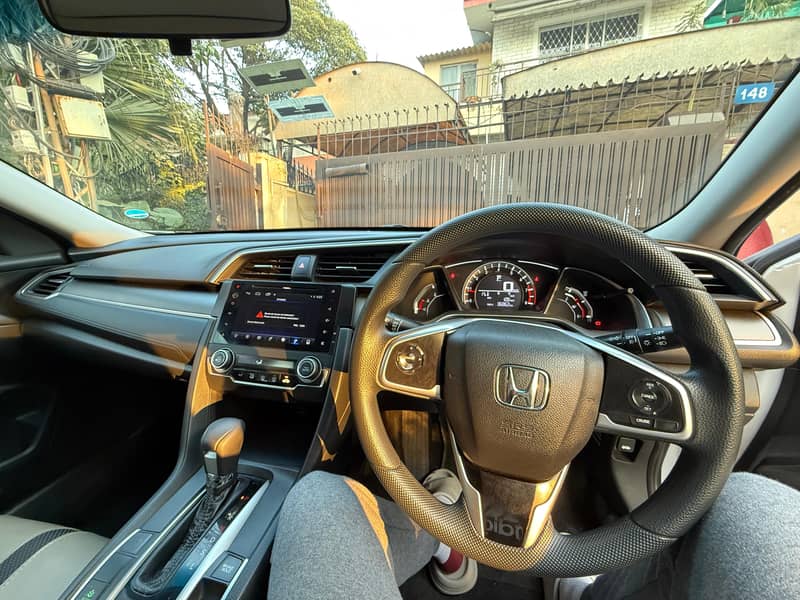 Honda Civic Oriel 2019 7