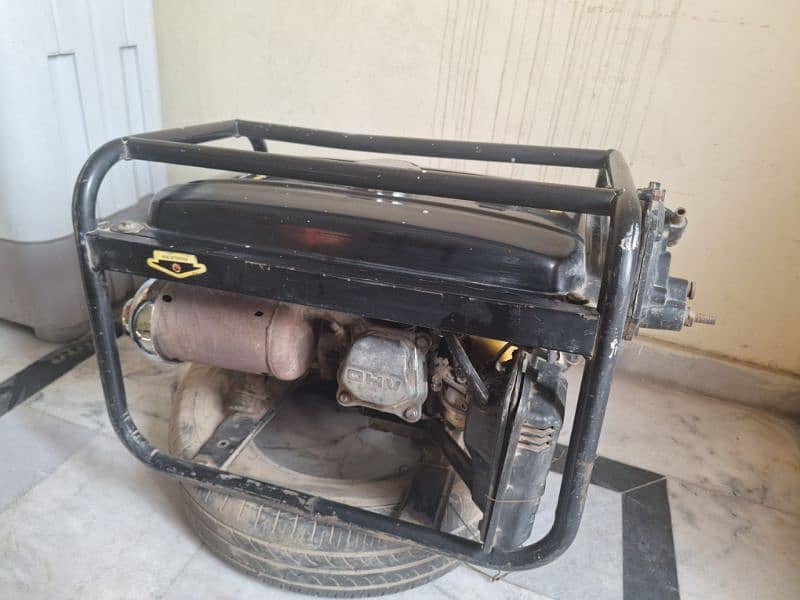 3KW Astra Korea Used Generator for sale 1