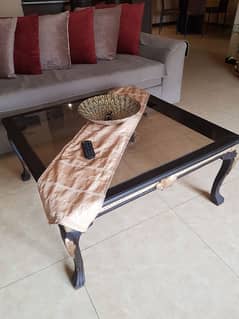 lounge center table