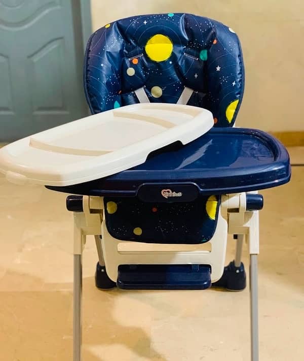 Baby high chair / feeding chair tinnies imported 3