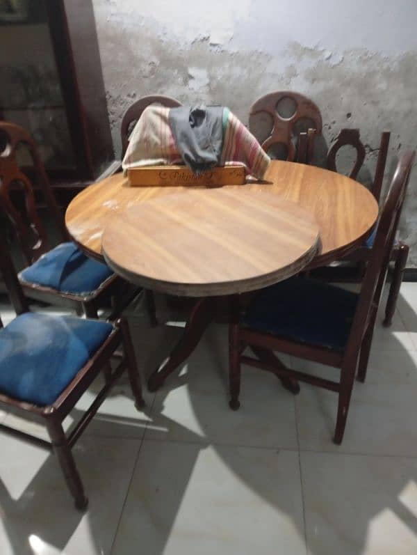 dining table with 6 chairs 0