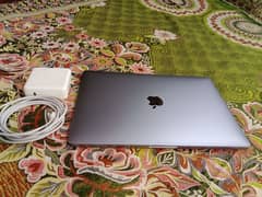 MacBook