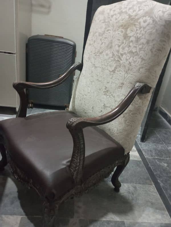 Beautiful chairs for sale 3