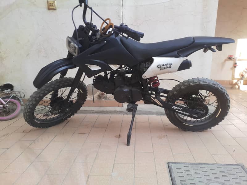 Dirt /trail bike no age yamaha brand 6