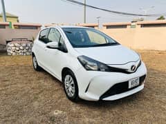 Toyota Vitz 2015