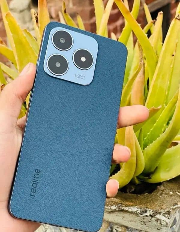 Realme C63 3