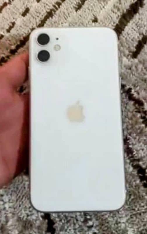 iPhone 11   128 GB 0