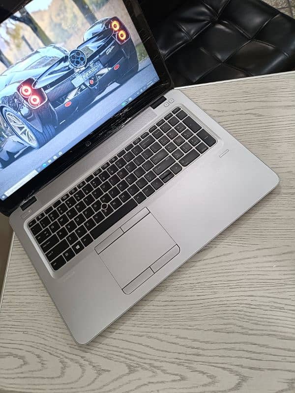 Hp elitebook 850 g4 core i5 7th gen 15.6 inch 1080p touchscreen Numpad 6