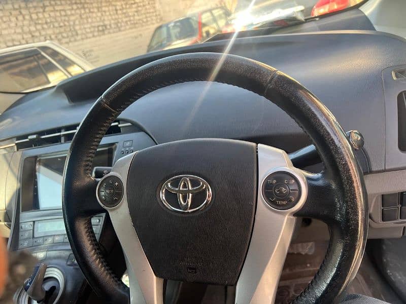 Toyota Prius 2010 1