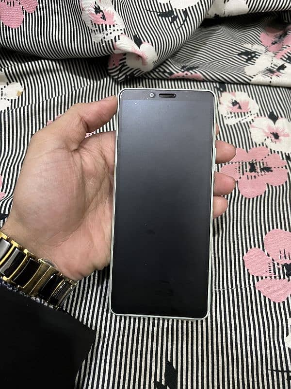 Sony Xperia 10II 1