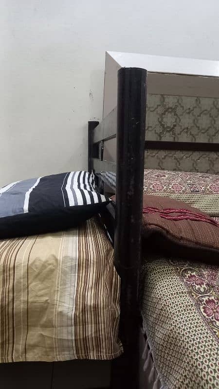 Strong guage iron beds charpai چارپائی مضبوط لوہے والی 2