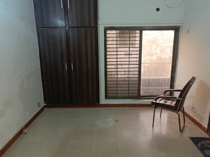 4 Marla 1st Floor Shiring Office For Rent In DHA Phase 1,Block K, Pakistan Punjab Lahore. 1