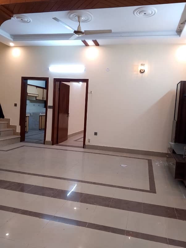 Originl Picture 5 marla double story house for Rent in Johar Town Phase 2 G4 4