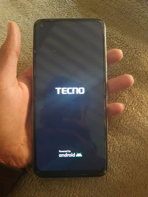 Tecno camon 17 6/128 6