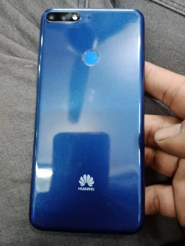 HUAWEI Y7 PRIME FOR SALE 3GB 32GB PTA APPROVED 5