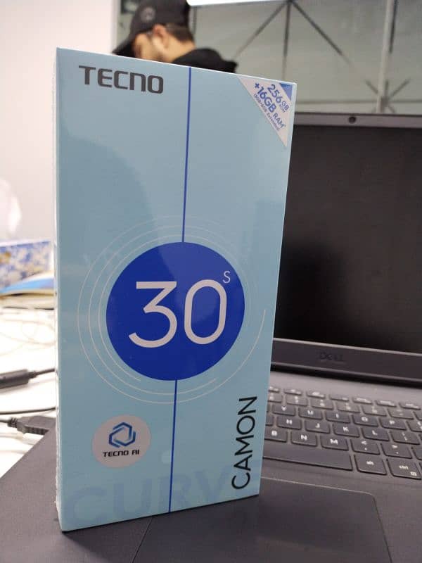 Camon 30S 8+8GB +256GB 0