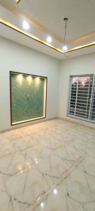 8 Marla Brand New House For Sale In Bahria Orchard Lahore 9