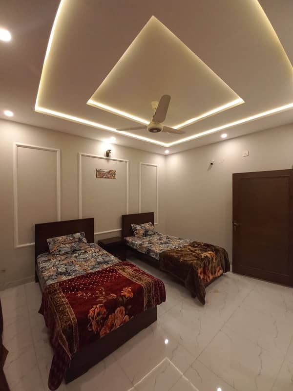 7 marala upper portion fully furnished avilable for rent 3